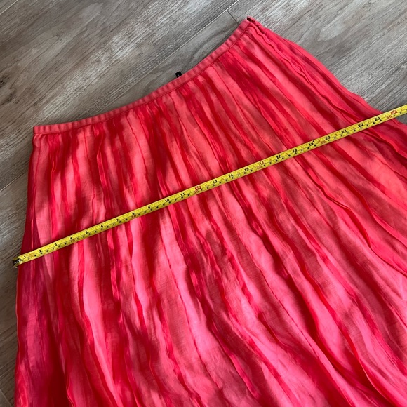 Nic + Zoe stunning coral red skirt sheer with pleats, fully lined size 10 - Picture 8 of 9